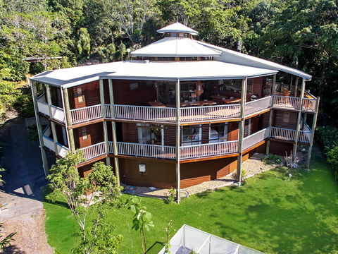 Aquila Retreat Eco Mansion - SA Accommodation 1