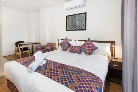 City Edge Dandenong Apartment Hotel - SA Accommodation 1