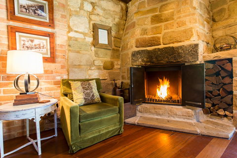 Monkey Place Country House - SA Accommodation 1