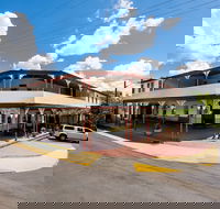 Peel Inn Nundle - SA Accommodation