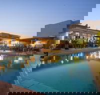 Sydney Beachouse YHA - Collaroy - SA Accommodation