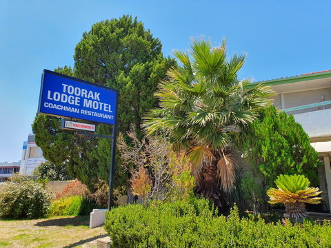 Toorak Lodge - SA Accommodation 2