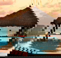 Villa Kopai Luxury Beach House - SA Accommodation