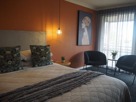 Alexandra Place - SA Accommodation 0