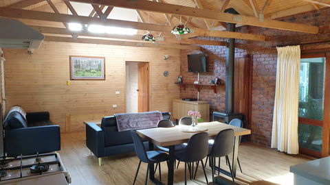 Blue Wren Haven - SA Accommodation 0