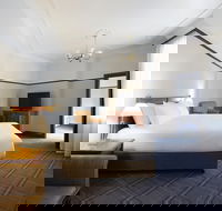 Brassey Hotel - SA Accommodation