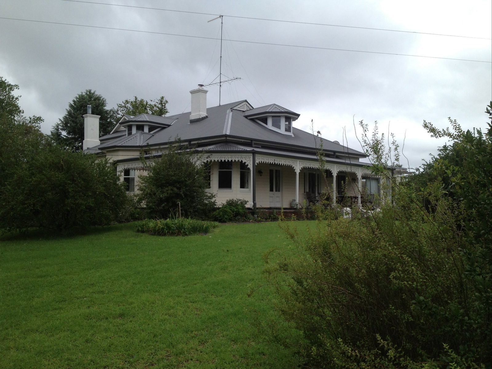 Kellys Plains NSW SA Accommodation