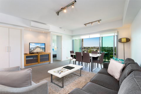 Proximity Waterfront Apartments - SA Accommodation 2