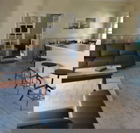 Sweetman Cottage - SA Accommodation