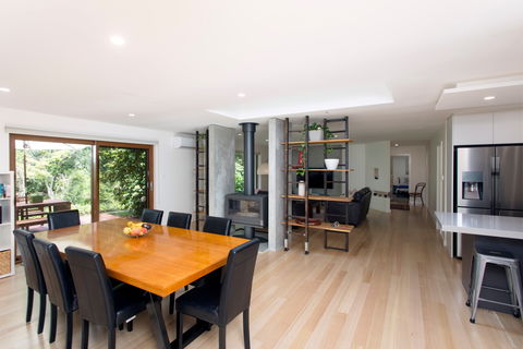 Woodbury House - SA Accommodation 2