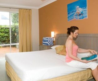 Broadwater Beach Resort - SA Accommodation 2