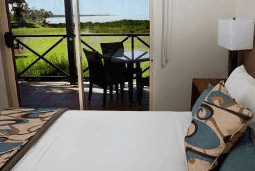 Moonlight Bay Suites - SA Accommodation 3
