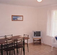 JJ's Holiday Cottages - Butler Street - SA Accommodation