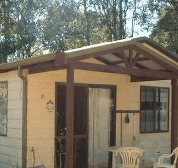 Gum Grove Chalets - SA Accommodation