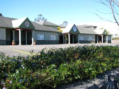 Manning Motel - SA Accommodation 4