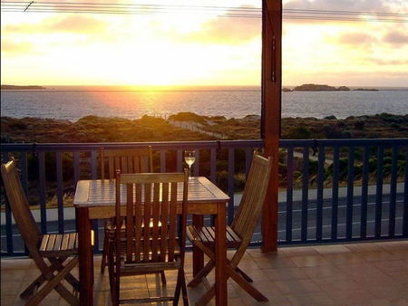 Beach House Shoalwater - SA Accommodation 1