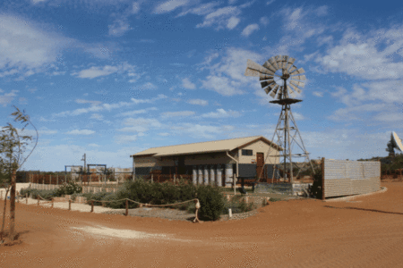 Capricorn Holiday Park - SA Accommodation