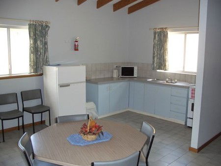 Cervantes Holiday Homes & Units - SA Accommodation 1