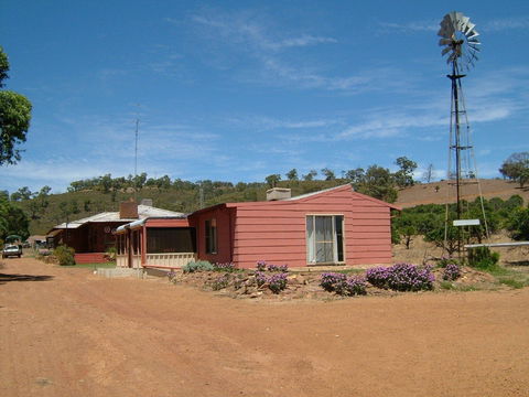 Bindoon's Windmill Farm - SA Accommodation 0