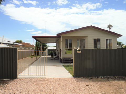 East End Tranquility - SA Accommodation 0