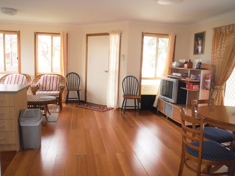 East End Tranquility - SA Accommodation 2
