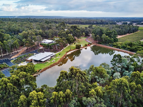 Eight Willows Retreat - SA Accommodation 0