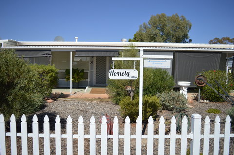 Homely Cottage - SA Accommodation 1