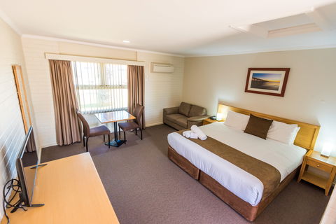 Hospitality Carnarvon, SureStay Collection By Best Western - SA Accommodation 0