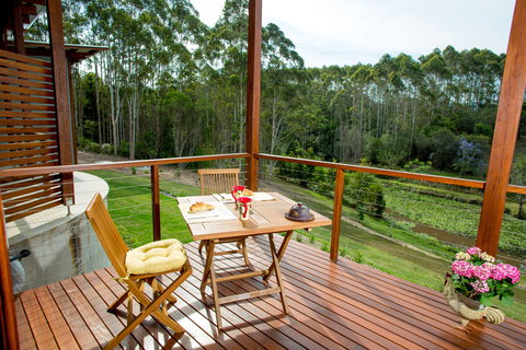 Lilypad Luxury Cabins - SA Accommodation 1