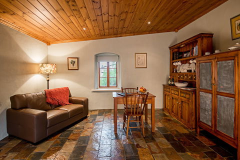 Lucy's House - SA Accommodation 1