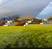 Lush Pastures hosted BnB - SA Accommodation