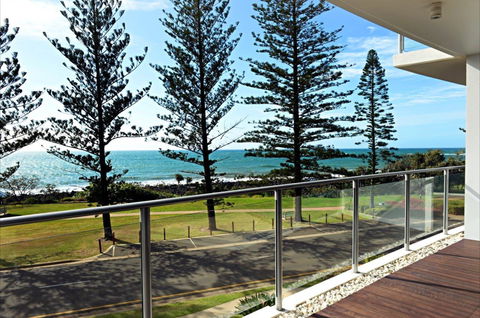 Manta Bargara Resort - SA Accommodation 0