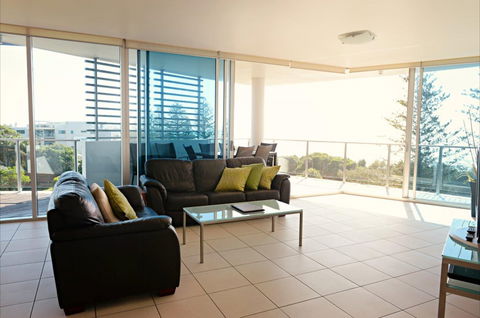 Manta Bargara Resort - SA Accommodation 2