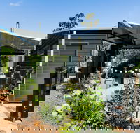 Perth Hills Luxury Getaway - Quenda Guesthouse - SA Accommodation