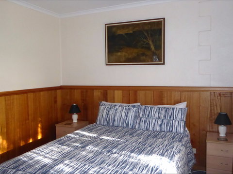 Platypus Park Country Retreat - SA Accommodation 2