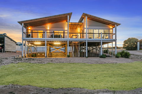 Sceale Bay Seaview Escape - SA Accommodation 0
