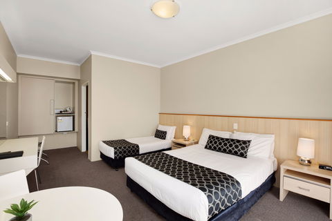 Adelaide Road Motor Lodge - SA Accommodation 0