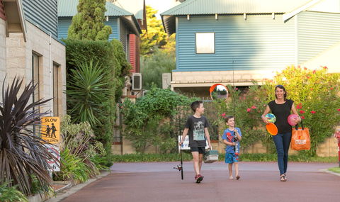 Amalfi Resort  Busselton - SA Accommodation 0