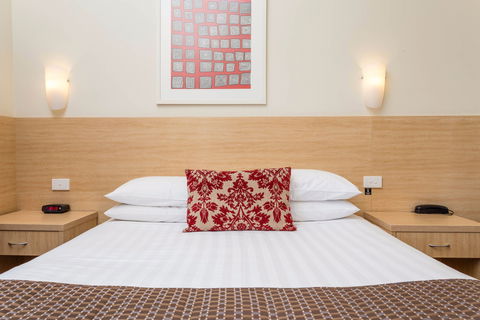 Club Motel And Apartments - SA Accommodation 0