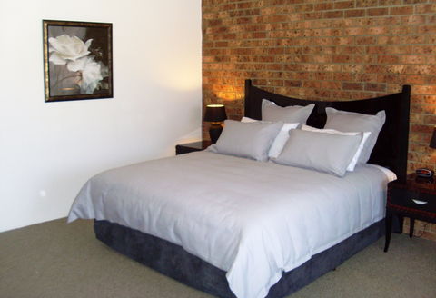 Federation Motor Inn - SA Accommodation 2