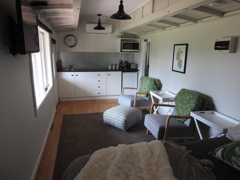 Miners Ridge Vineyard Railway Carriage B&B - SA Accommodation 2