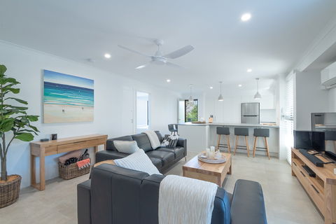 Munna Beach Apartments - SA Accommodation 1