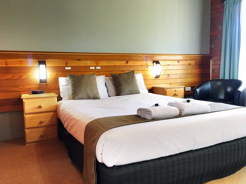 Port Campbell Motor Inn - SA Accommodation 1