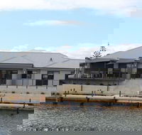 Port Bouvard Retreat - Large Family Friendly Canal Home with Private Jetty - SA Accommodation