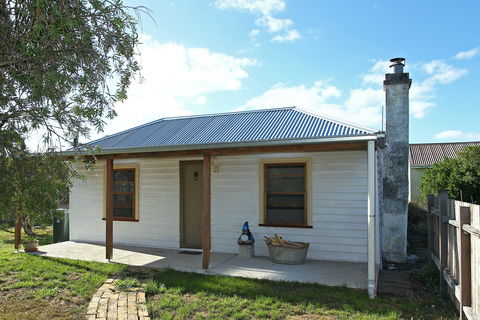 Stable Cottage - SA Accommodation 0