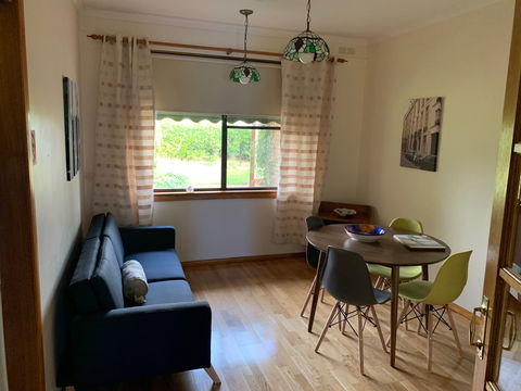 Timboon Manor - SA Accommodation 2
