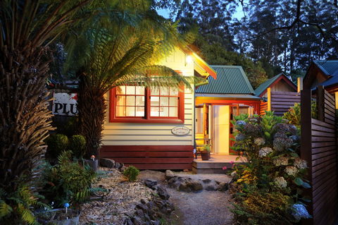 Como Cottages - SA Accommodation 0