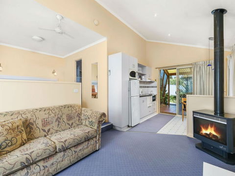 Cottages For Two - SA Accommodation 0