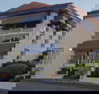 Econo Lodge Hacienda Motel - SA Accommodation