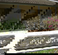 Figtree Cottage - SA Accommodation